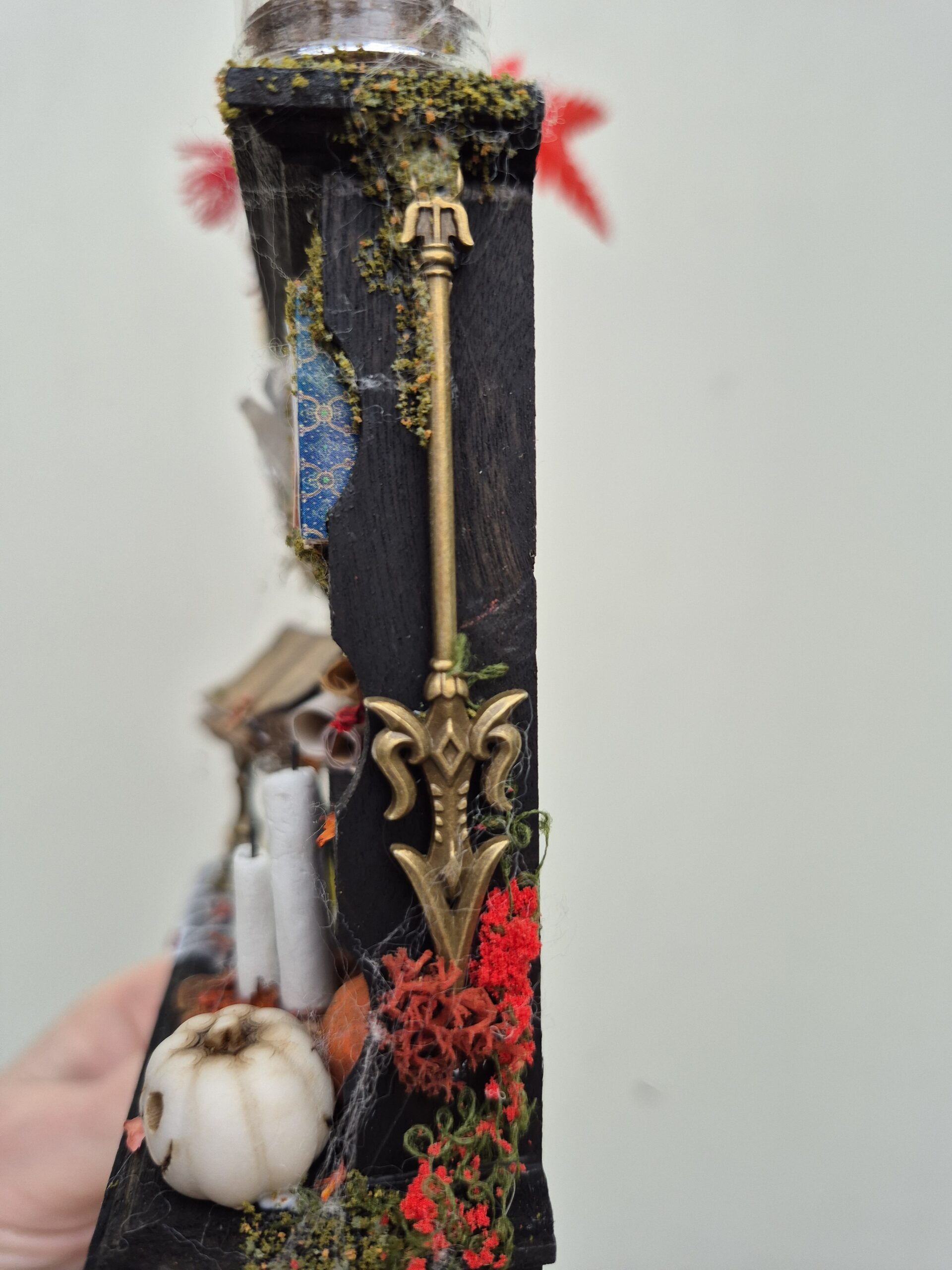 Witchy cabinet - Image 15