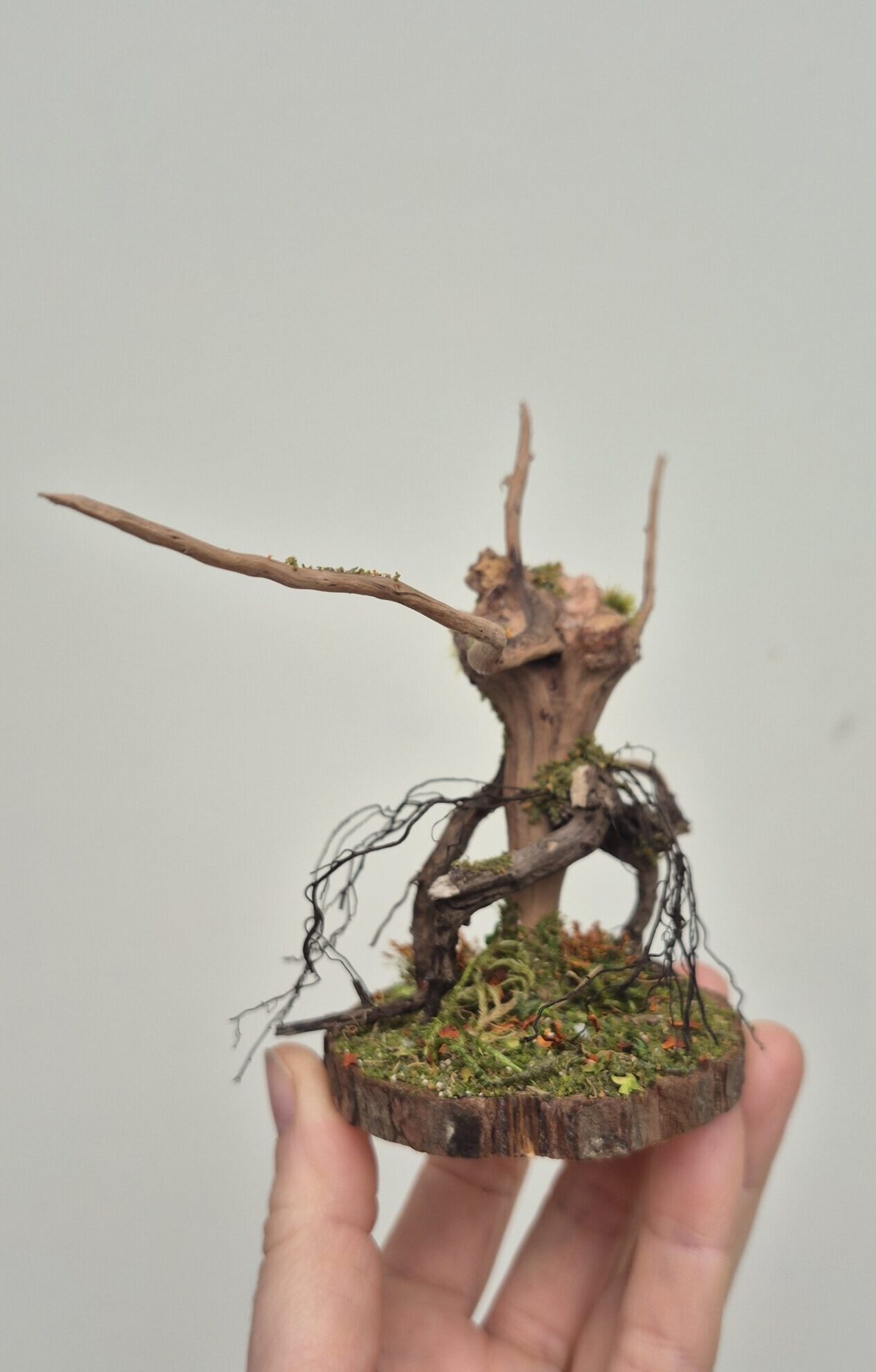 Warden of the Emerald Moss - Image 10