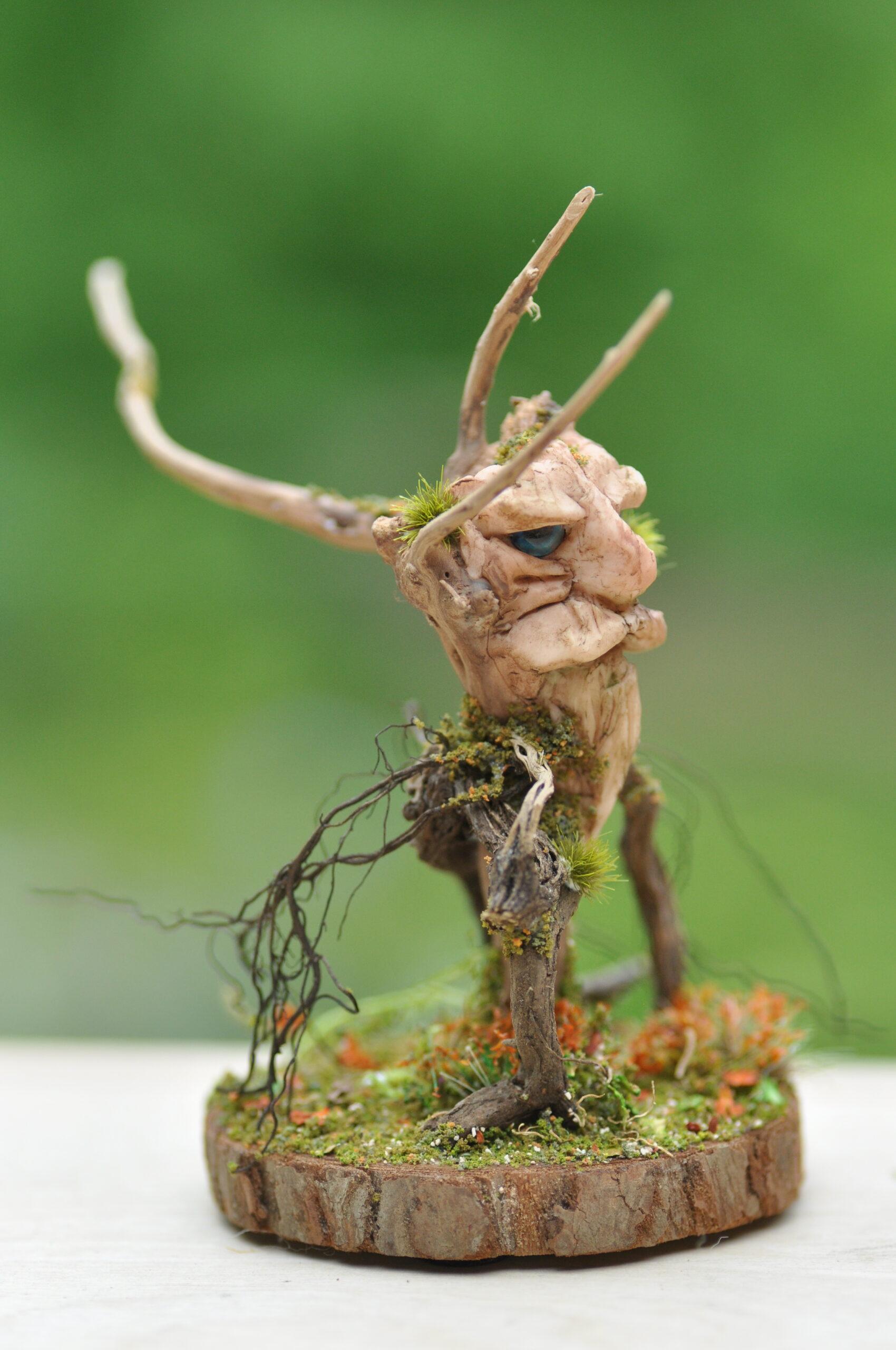 Warden of the Emerald Moss - Image 5