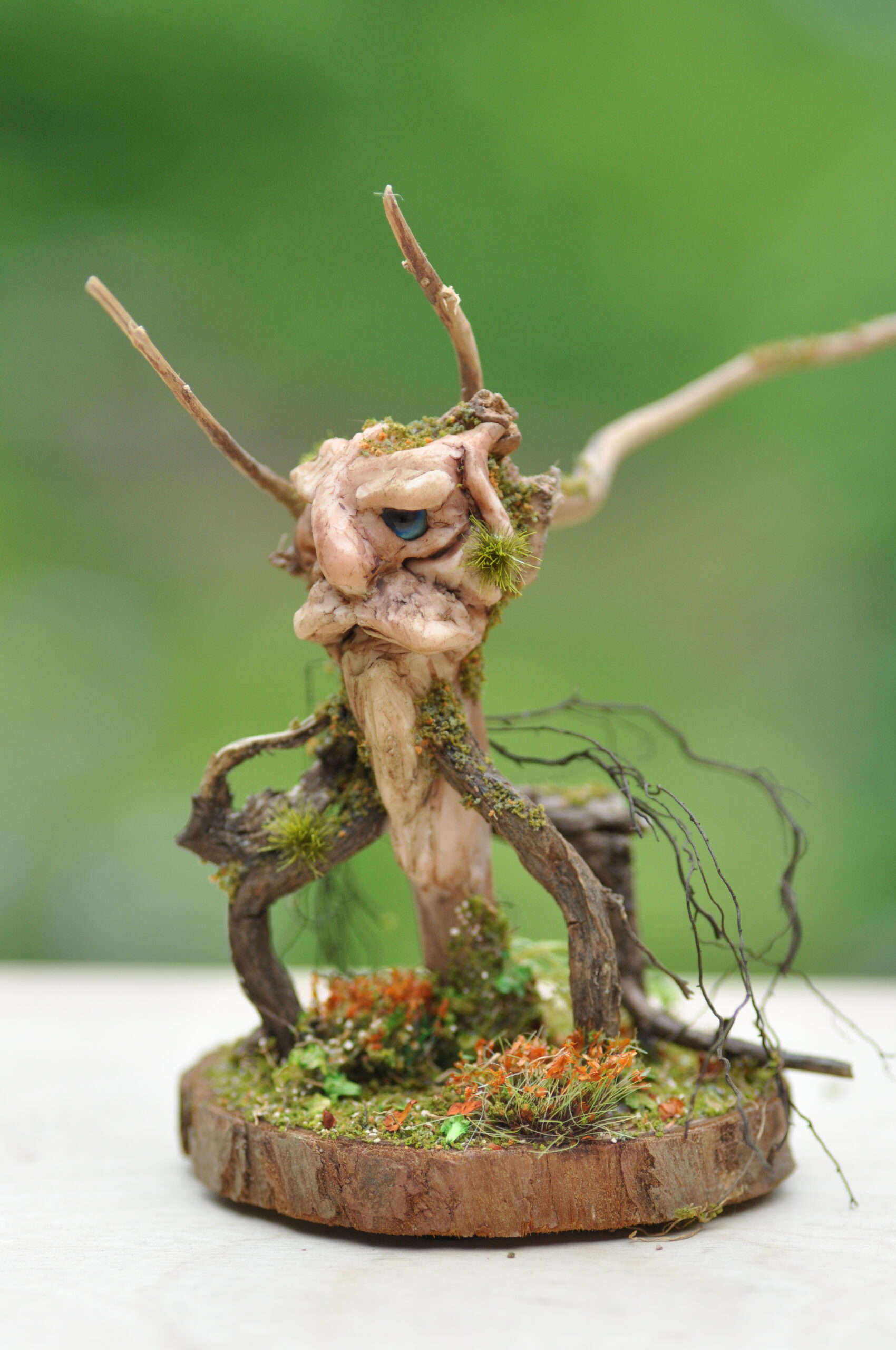 Warden of the Emerald Moss - Image 2