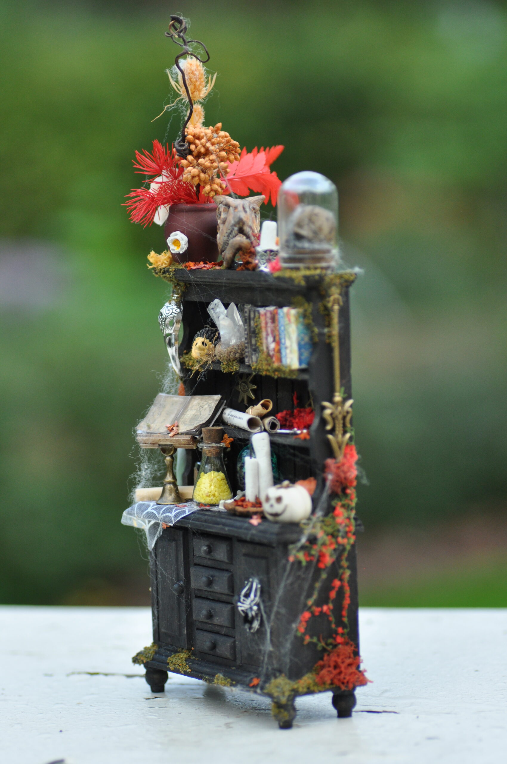 Witchy cabinet - Image 4