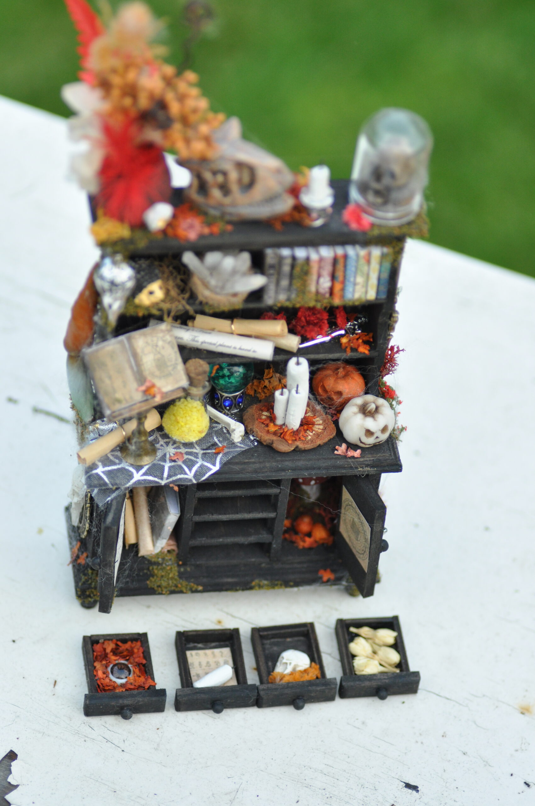 Witchy cabinet - Image 25
