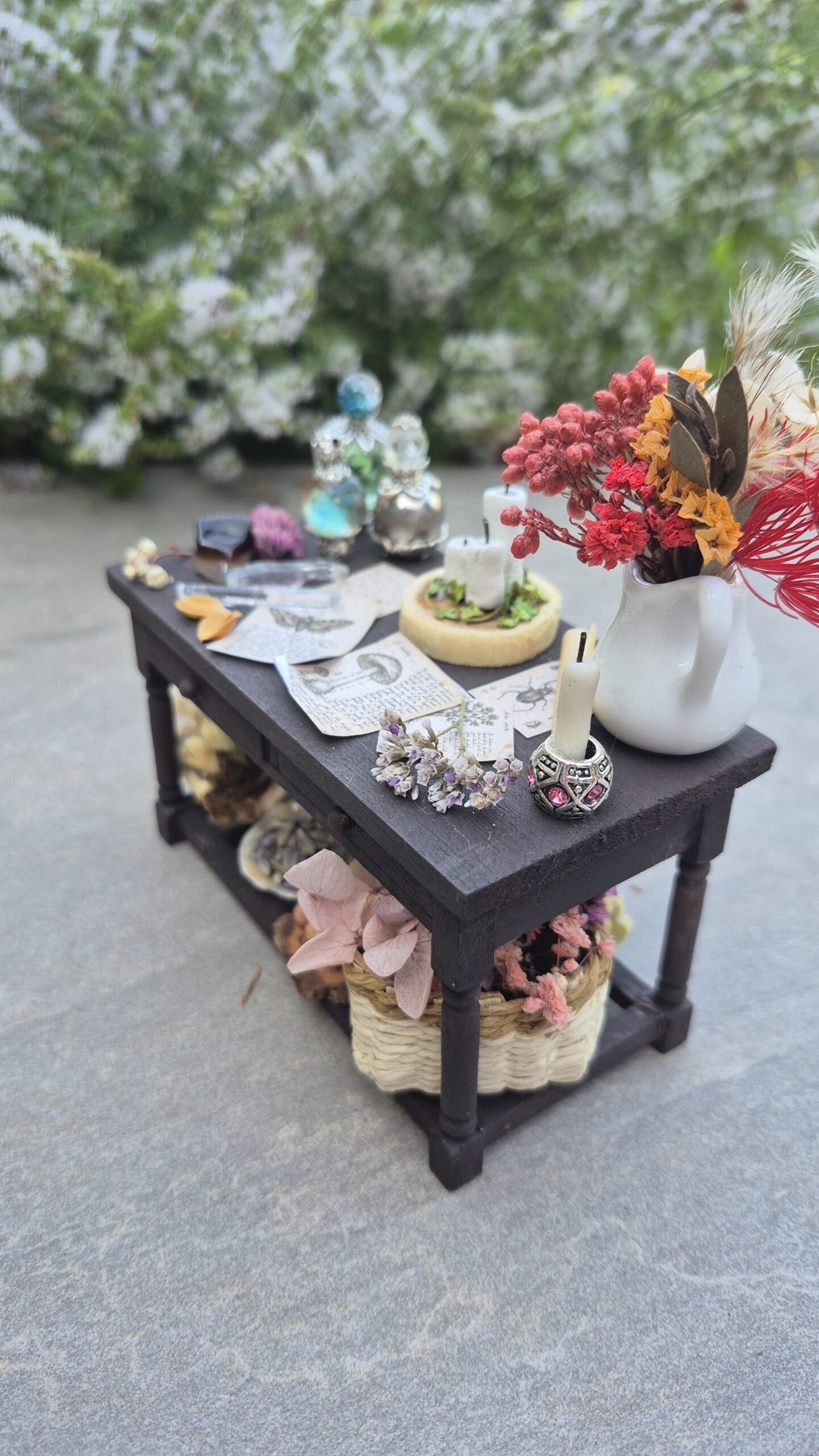 Herbalist's Worktable - Image 4