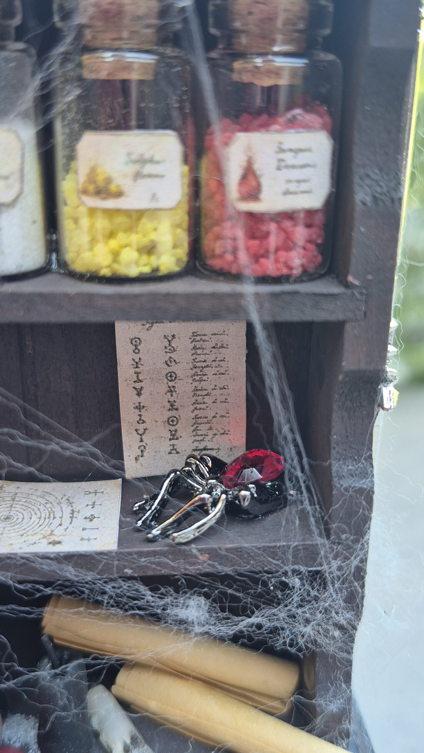 Dark ritual cabinet - Image 7